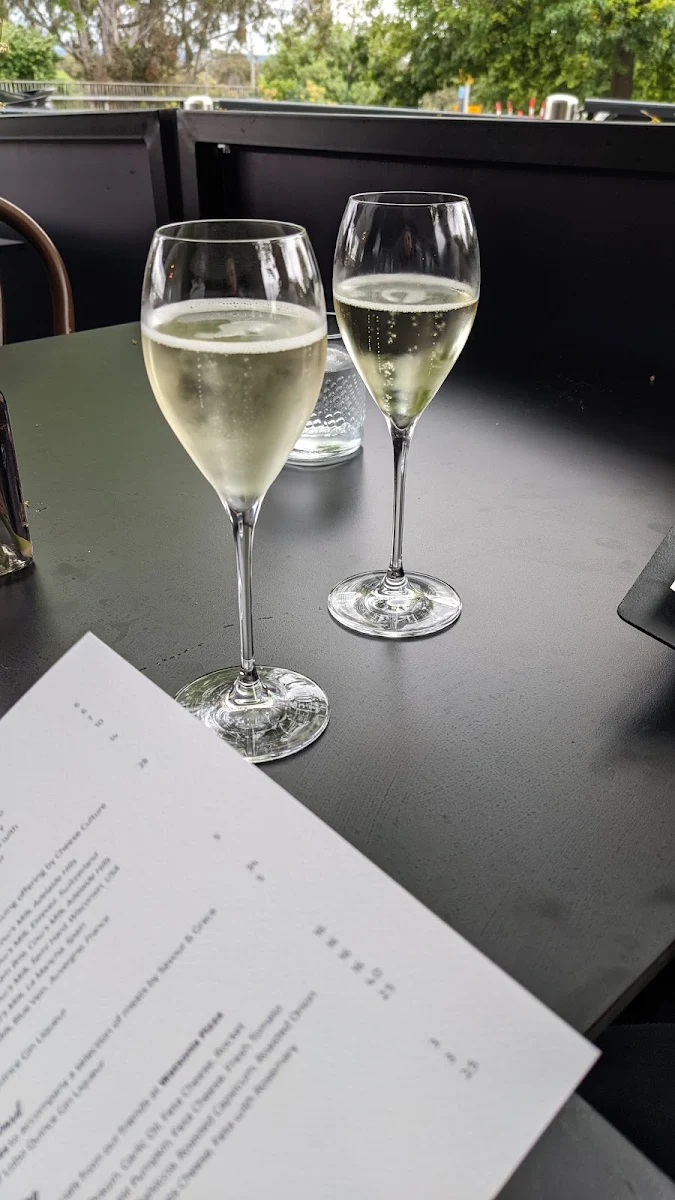 Menu, Mr Martins