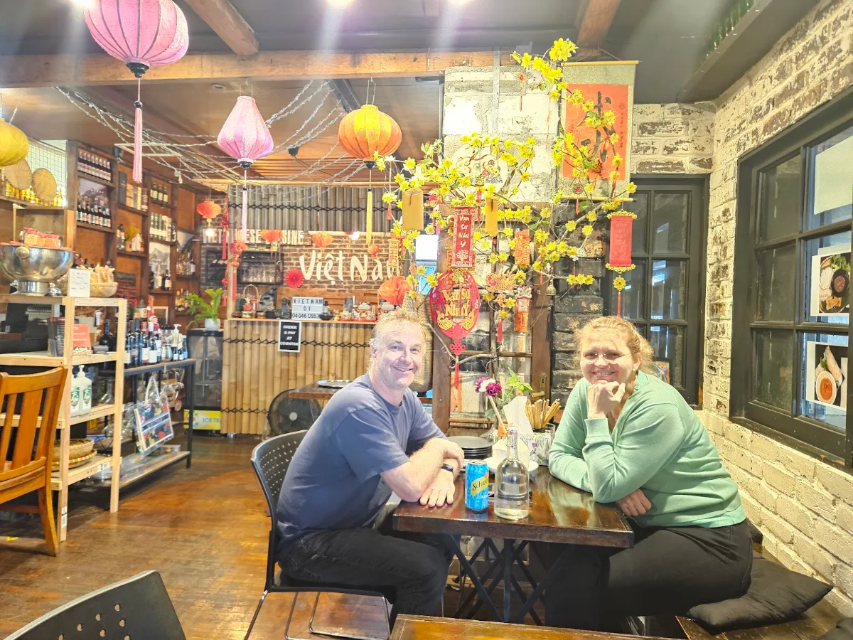 Vibe, VietNam Oi (Vietnamese Restaurant Surfers Paradise)