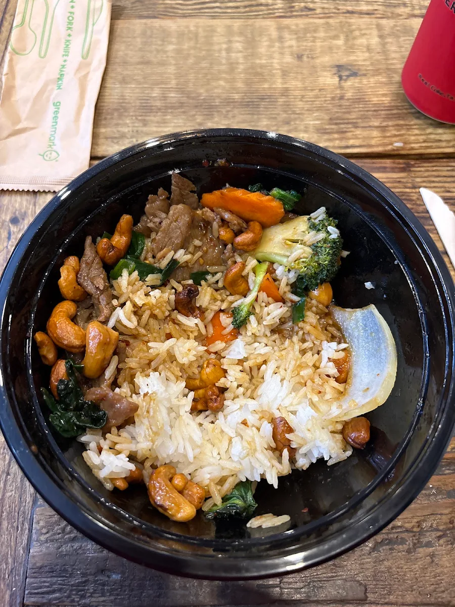 Food & drink, Thai Hutt