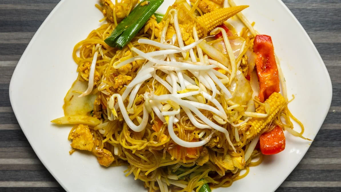 Food & drink, Thai Hutt