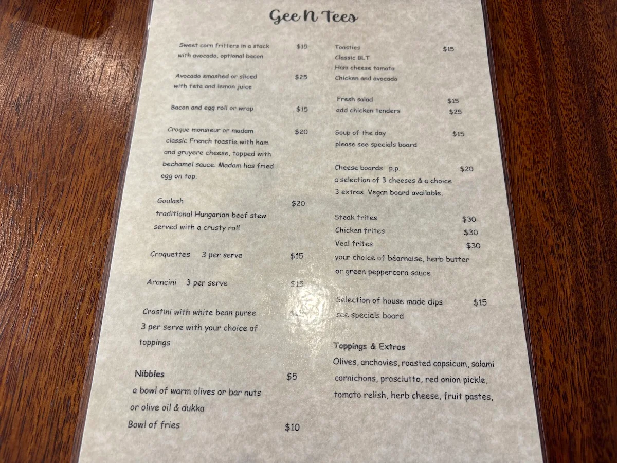 Menu, Gee N tees