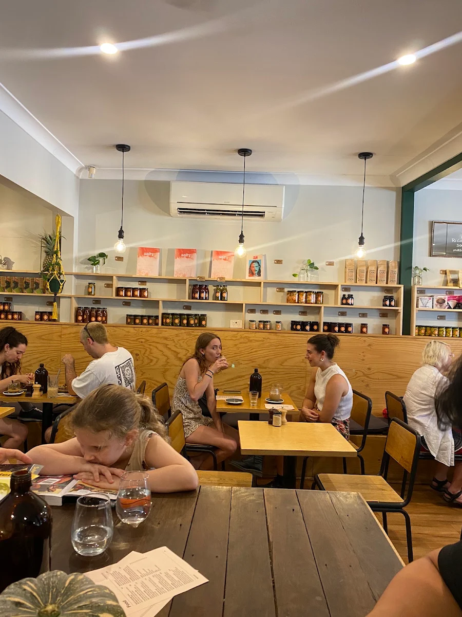Vibe, Alphabet Cafe