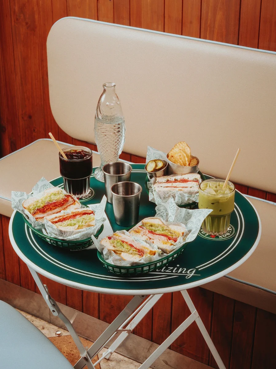 Food & drink, Lox In A Box Coogee