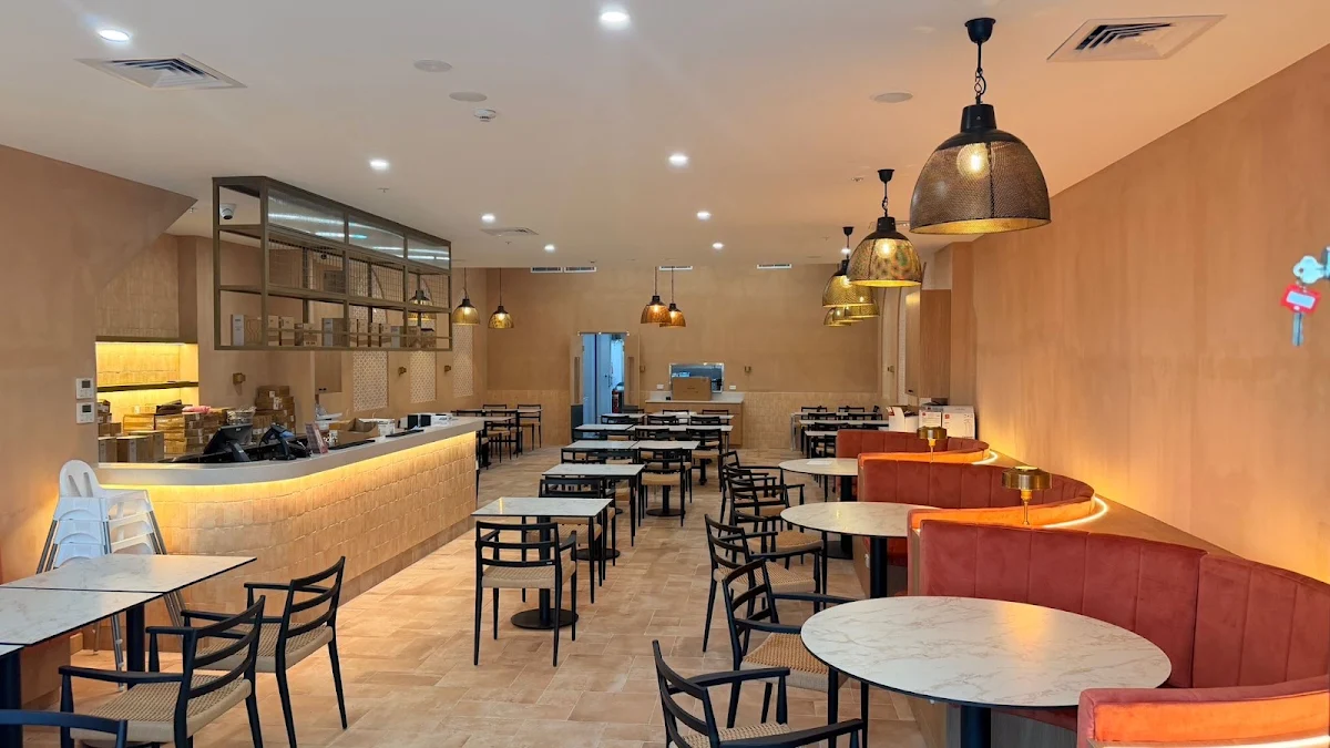Vibe, Maharaja's | Glenmore Park