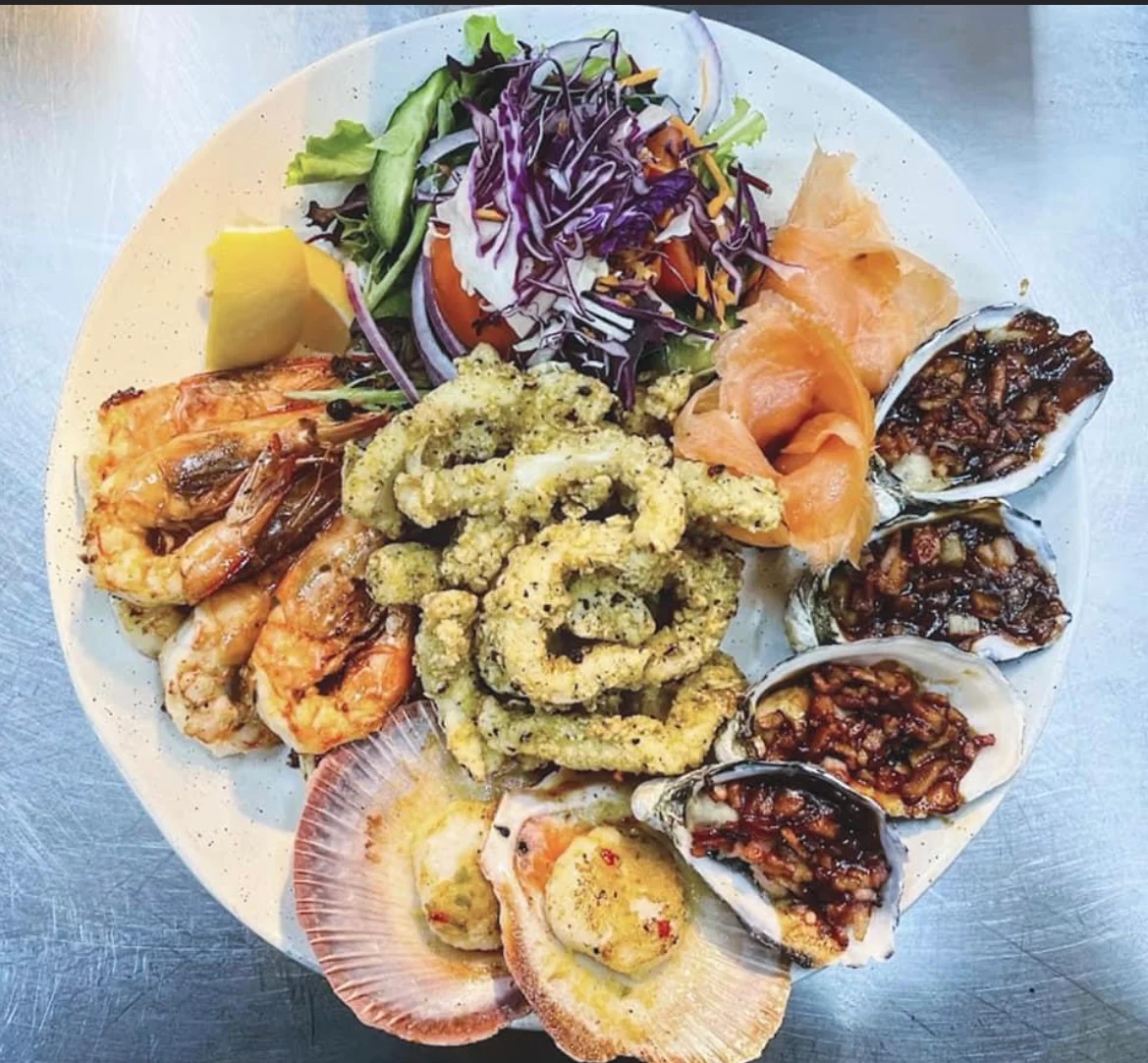 Food & drink, Sea and shore restaurant