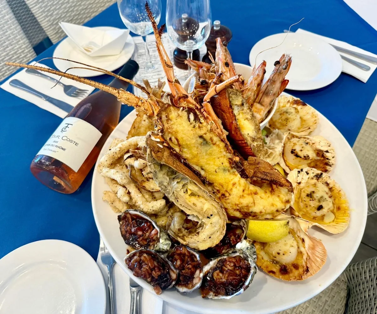 Food & drink, Sea and shore restaurant