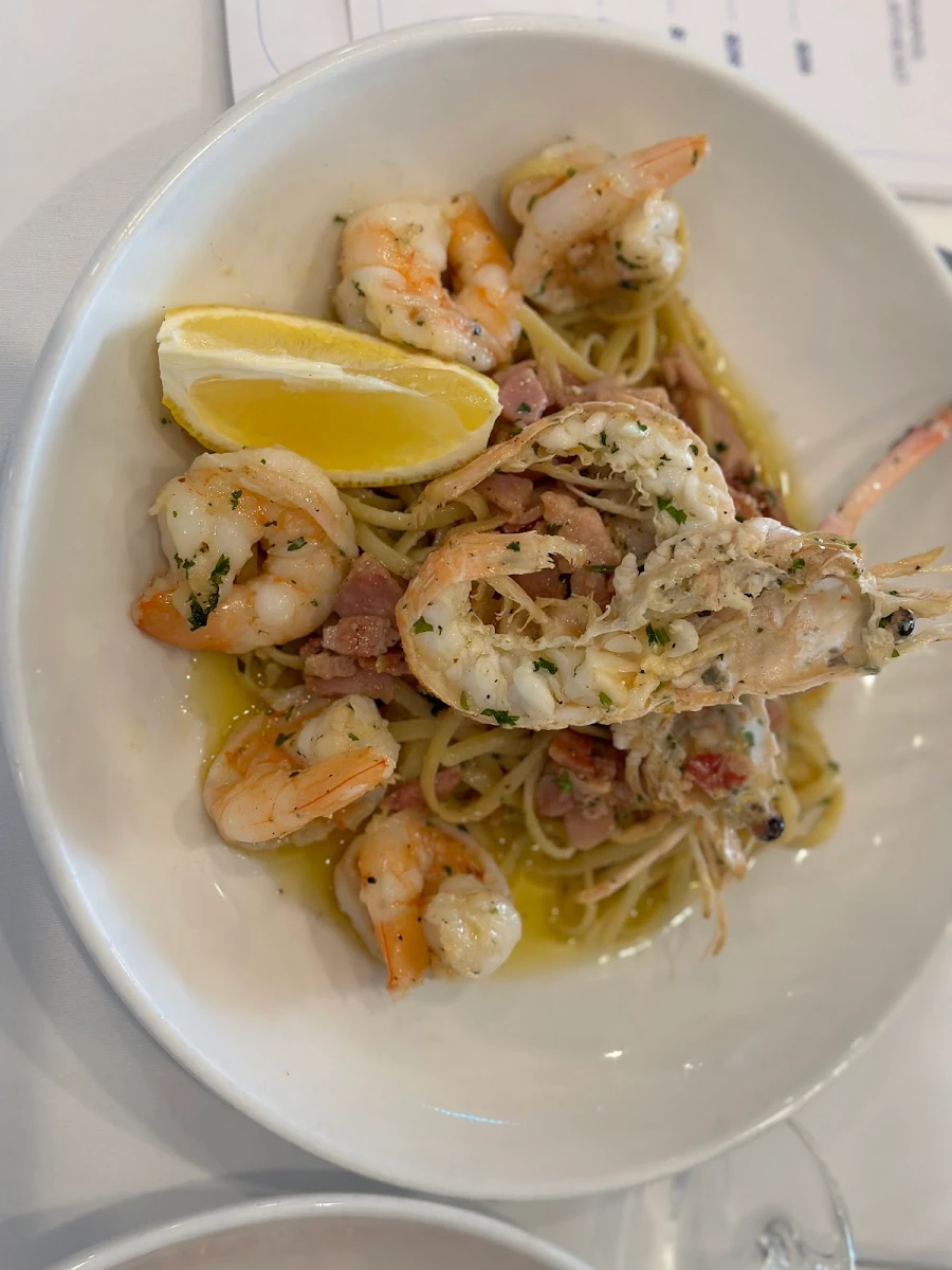 Food & drink, Sea and shore restaurant