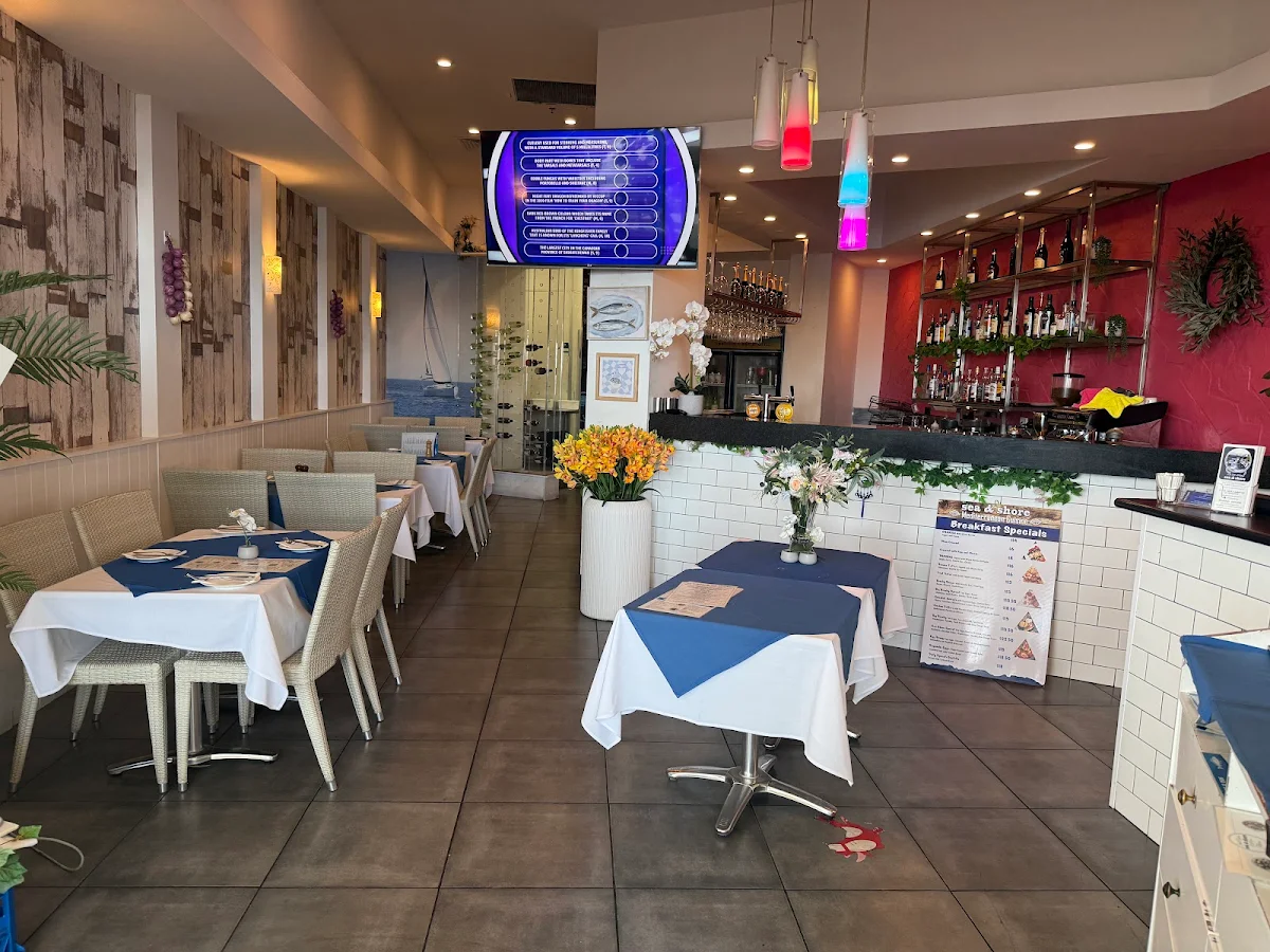 Vibe, Sea and shore restaurant