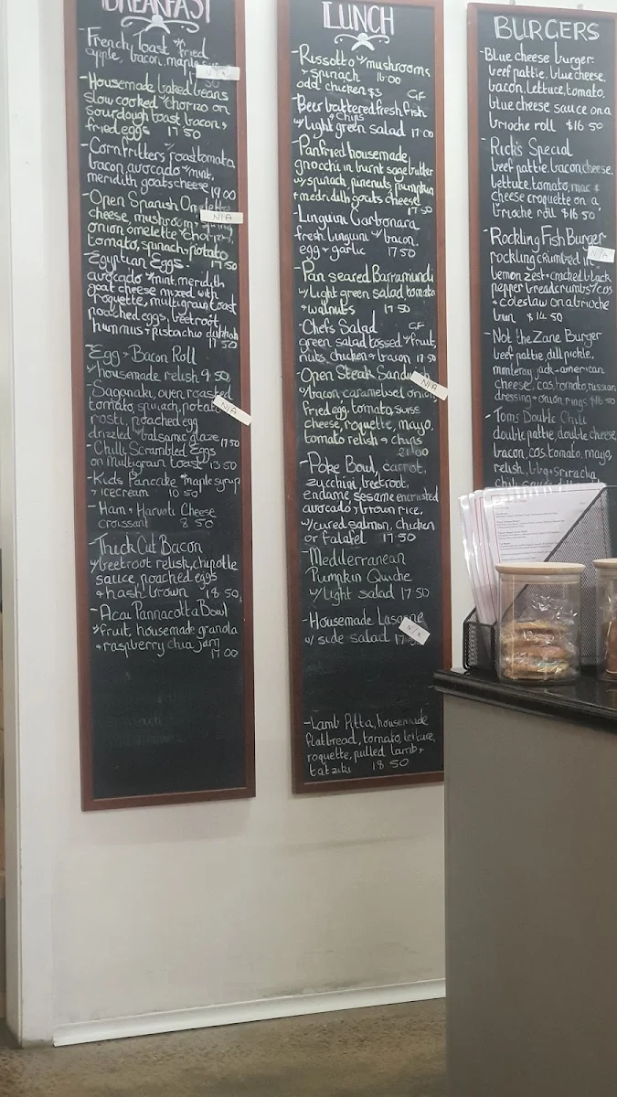 Menu, Lola's Cafe