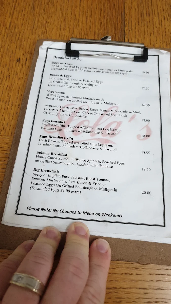 Menu, Lola's Cafe