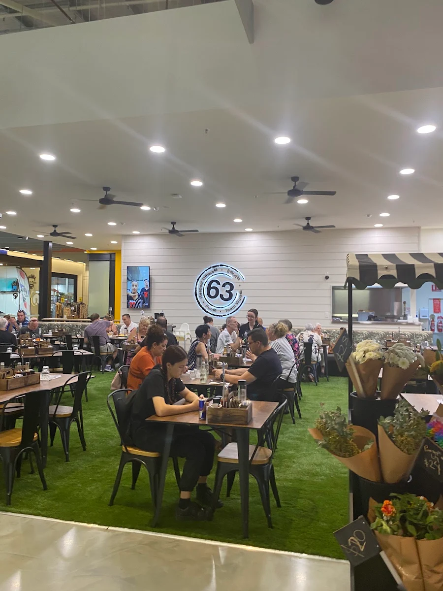 Vibe, Cafe 63 Old Coach Rd