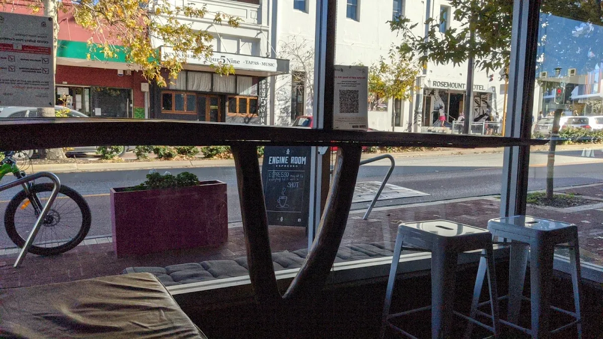 Vibe, Engine Room Espresso