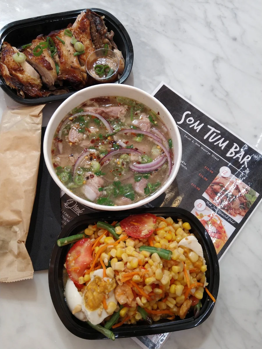 Menu, Som Tum Bar
