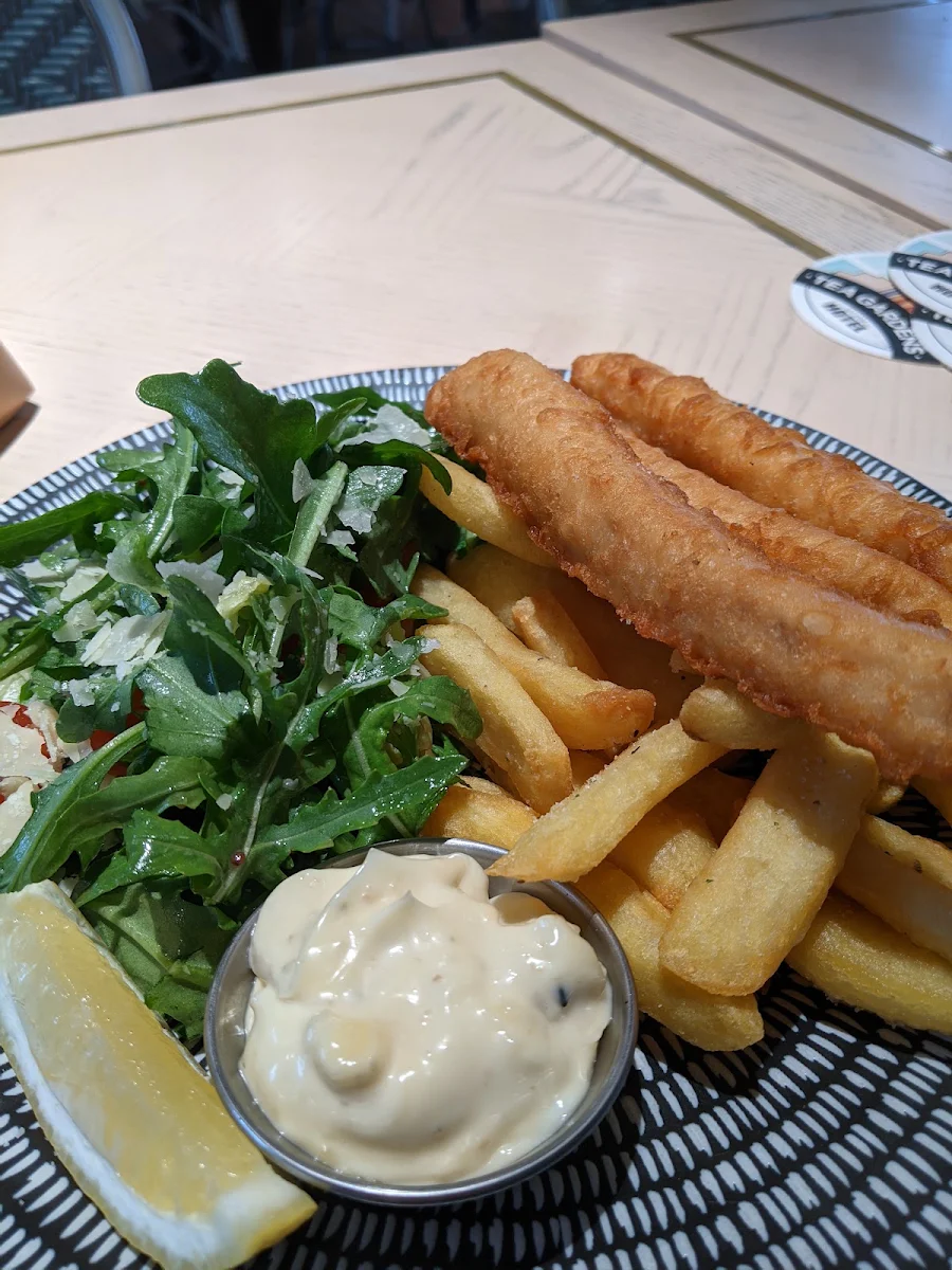 Food & drink, The Balcony at Tea Gardens