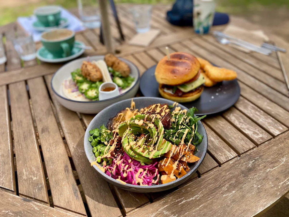 Food & drink, Little Iris Cafe