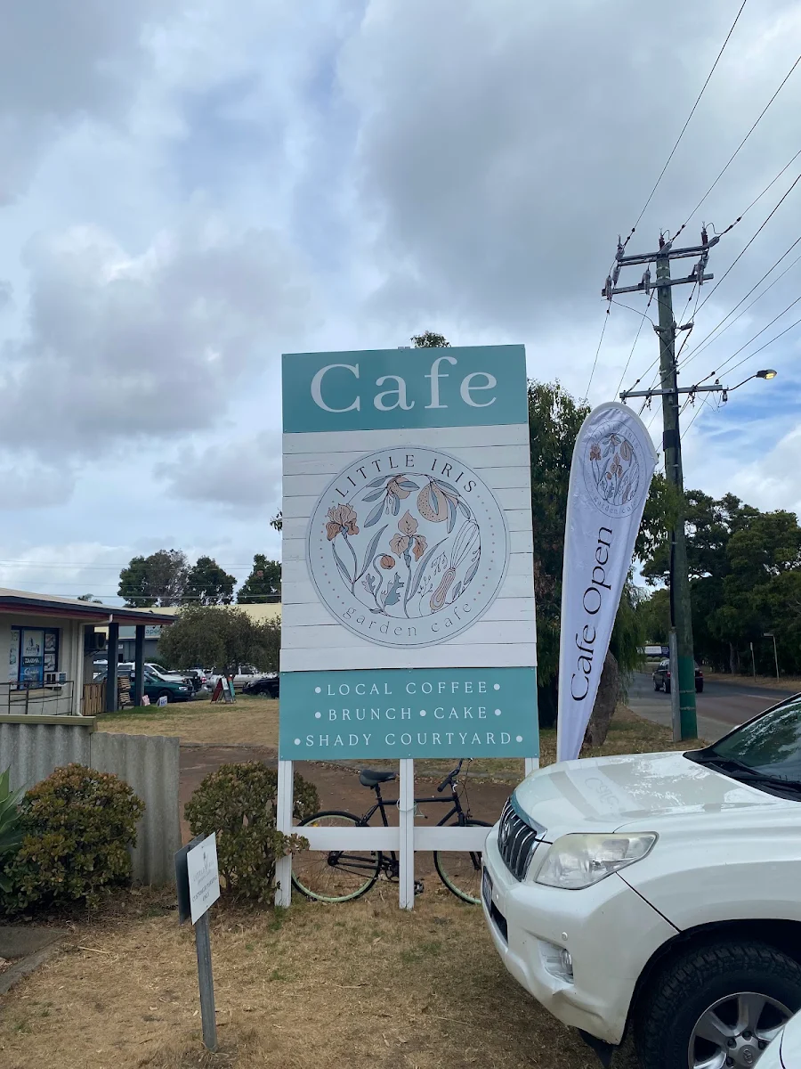 Menu, Little Iris Cafe