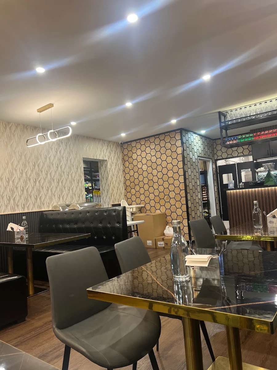 Vibe, Grand Sitara