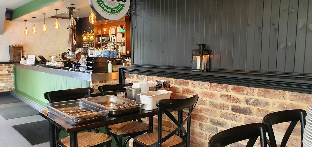 Vibe, Jackadders Restaurant