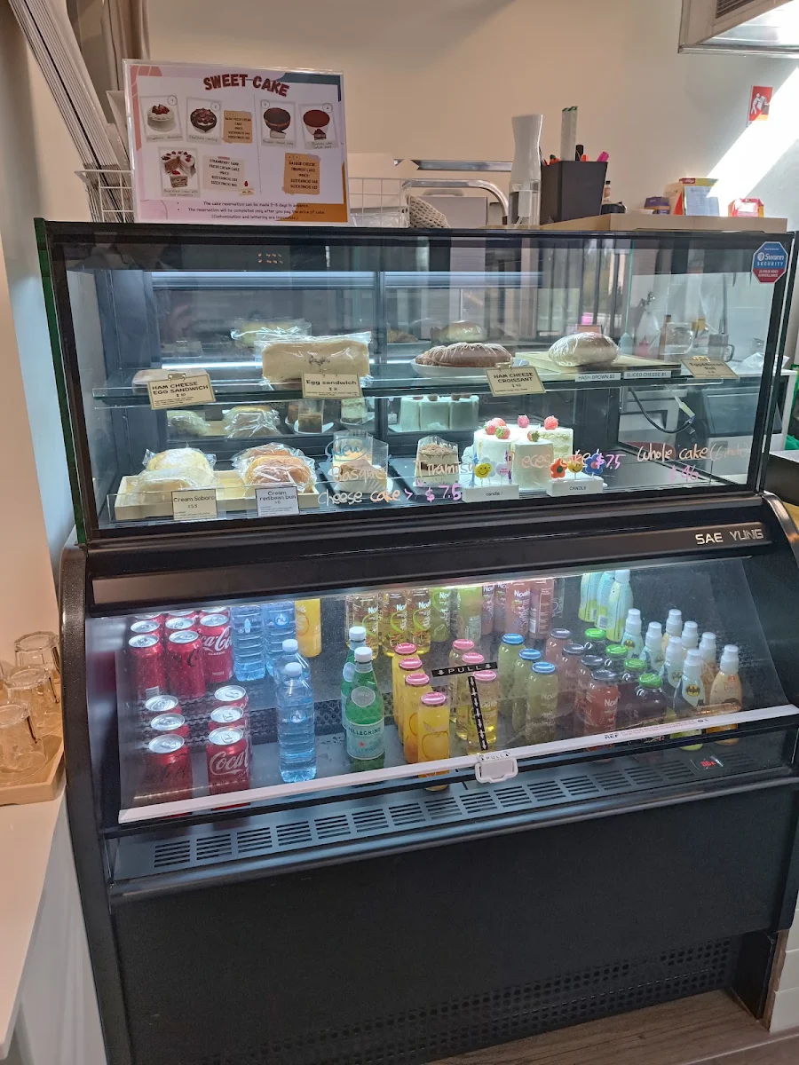 Vibe, OUR HOURS bakery cafe