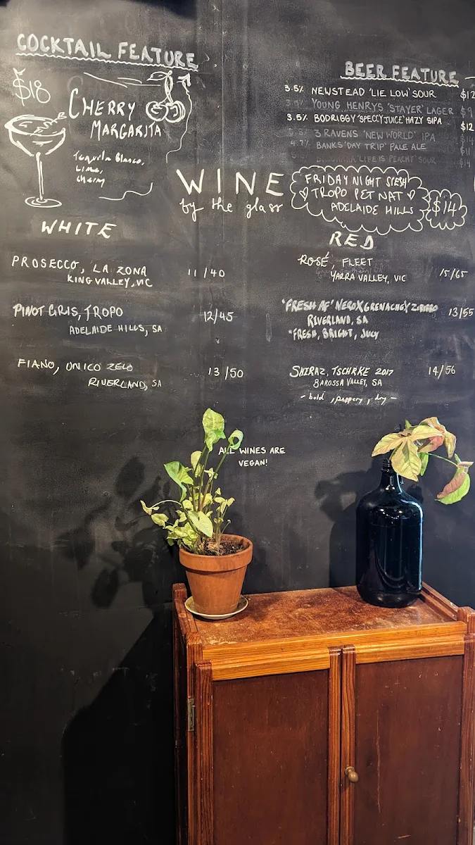 Menu, The Menagerie