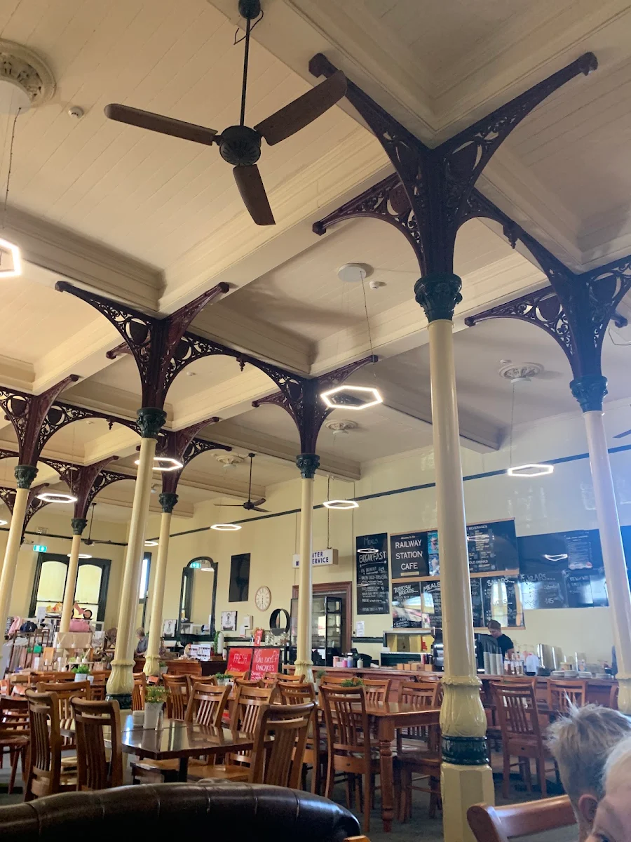 Vibe, Junee Railway Station Cafe
