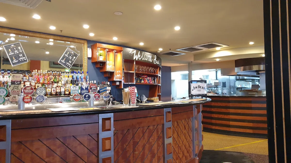 Vibe, New York Bar & Grill