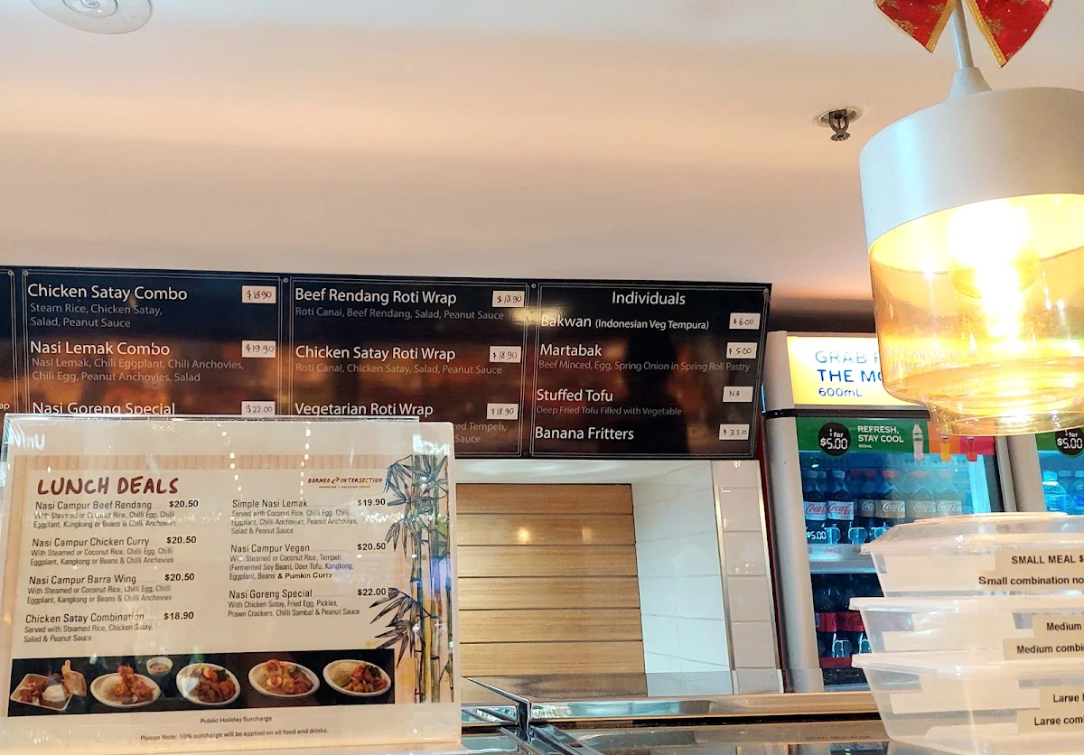 Menu, Borneo Intersection
