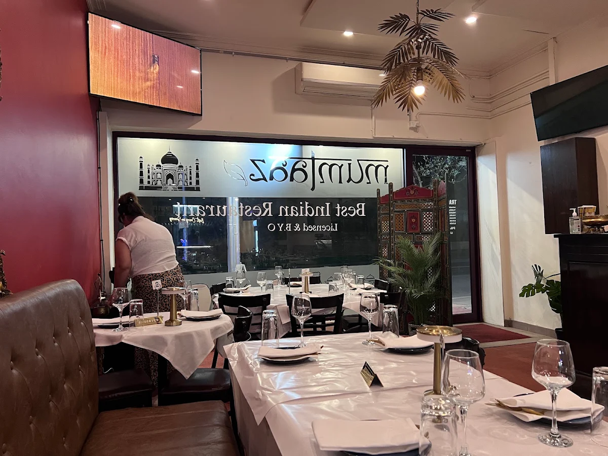 Vibe, Mumtaaz indian Bistro