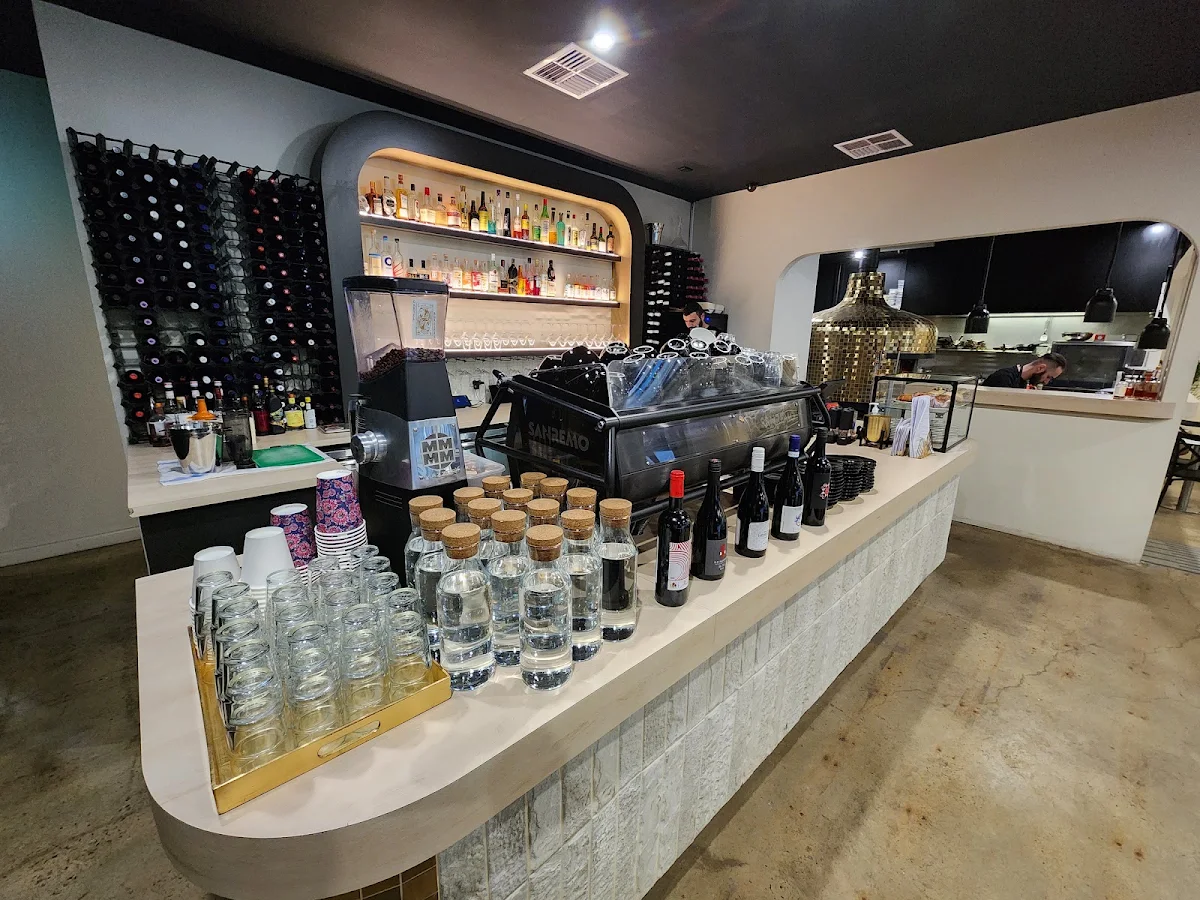 Vibe, The Alchemists’ Kitchen