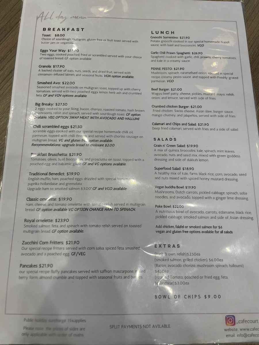 Menu, Cafe Court