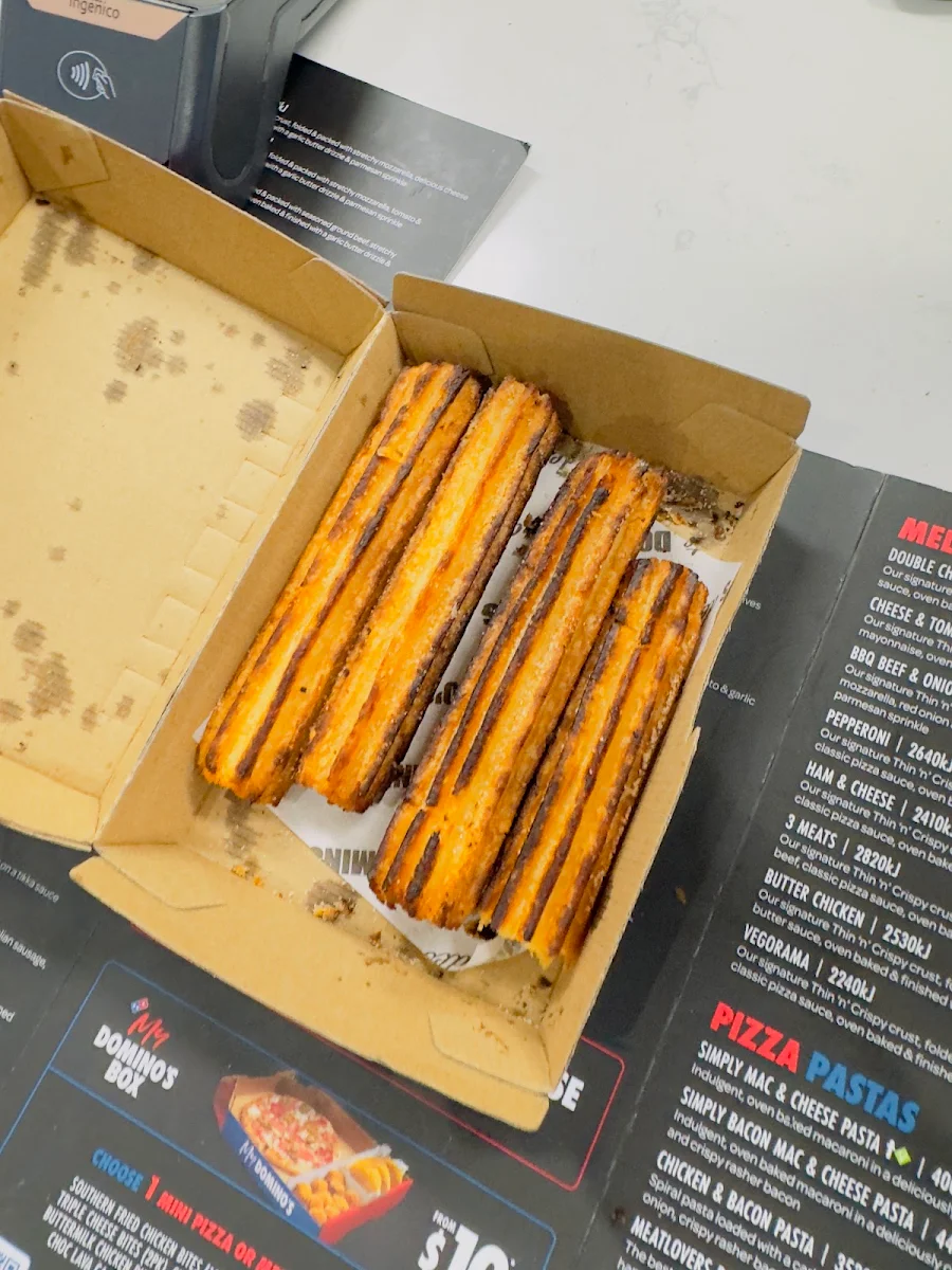 Menu, Domino's Pizza Truganina