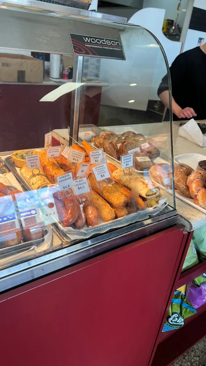 Vibe, HT Bakehouse and Take Away