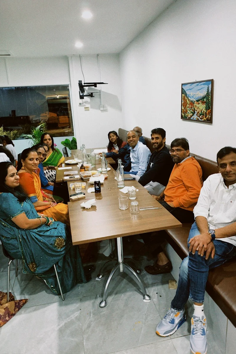Vibe, Country Garden Indian Cuisine