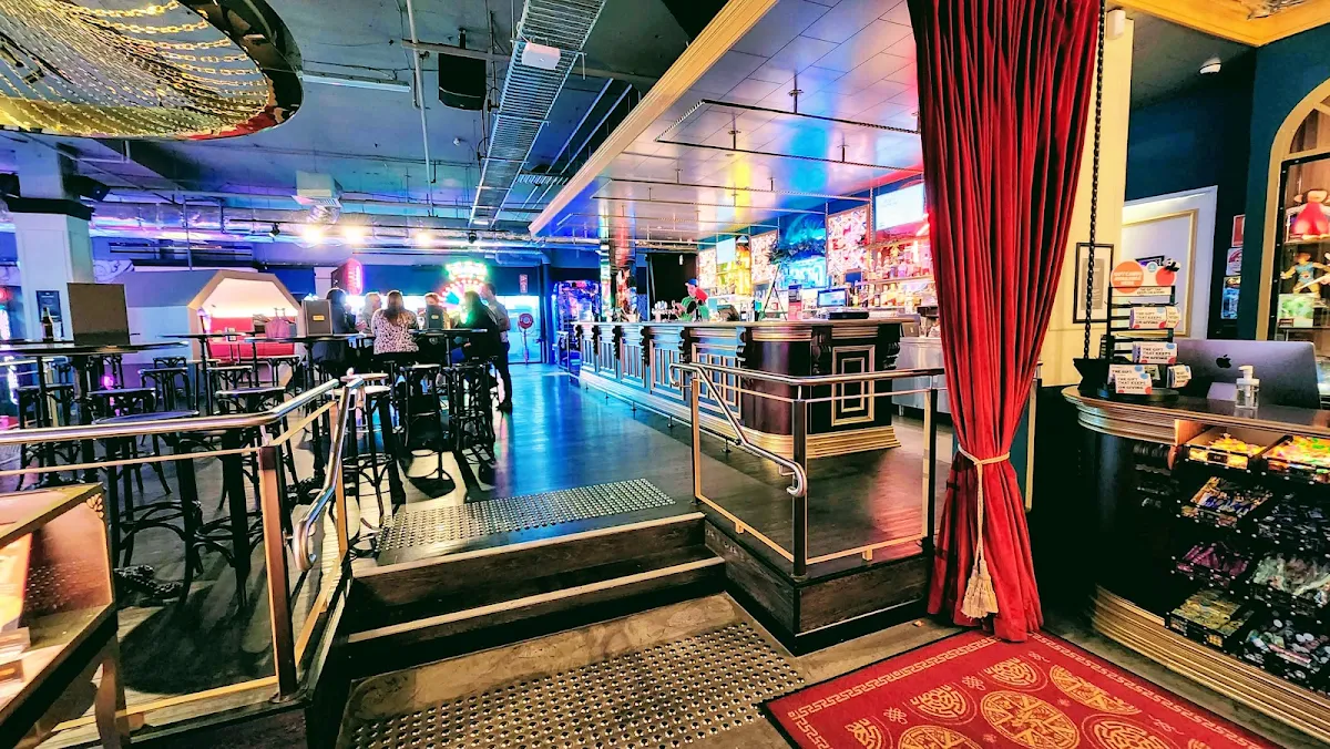Vibe, Archie Brothers Wollongong