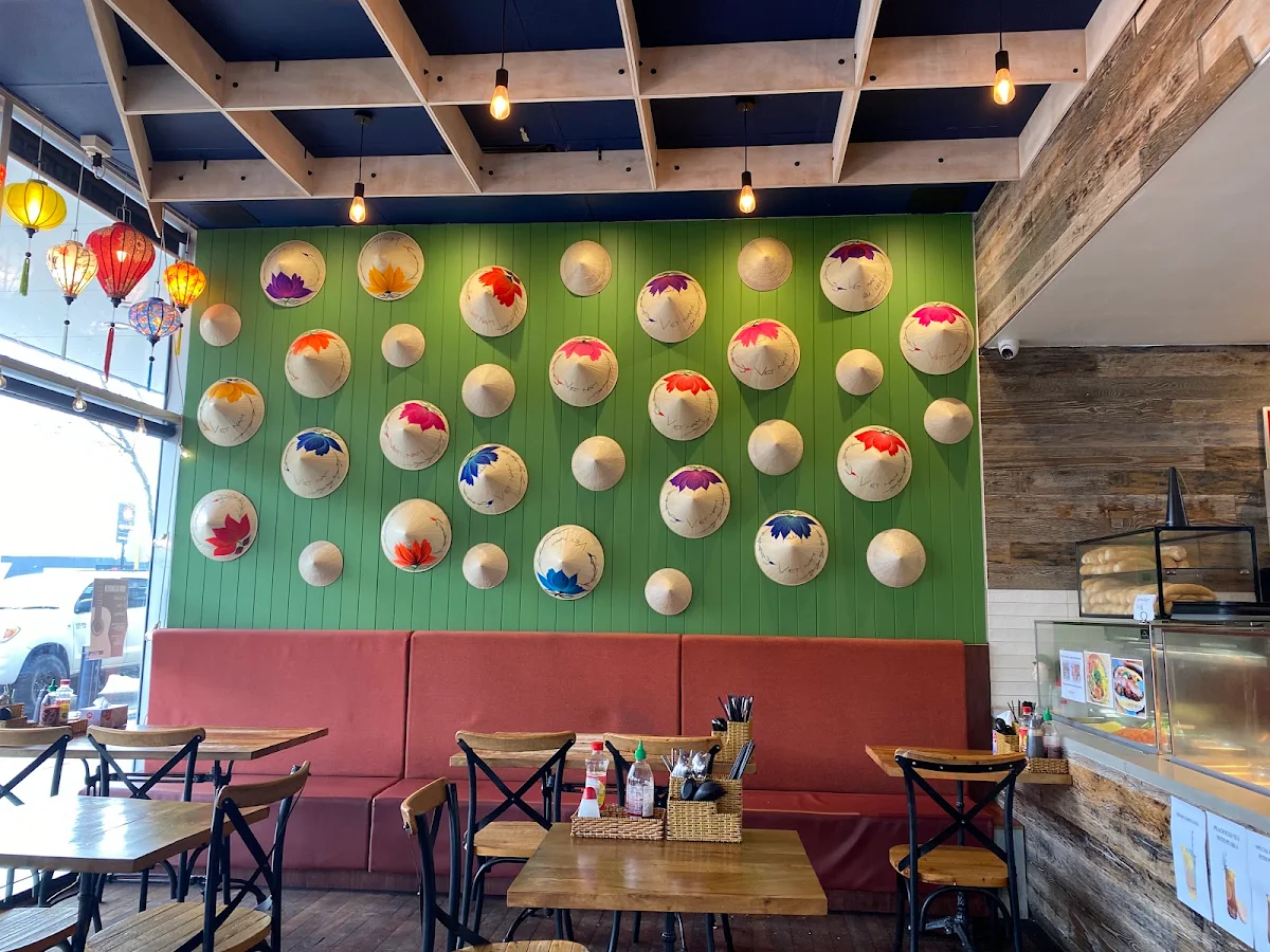 Vibe, Mister Banh Mi Vietnamese Kitchen