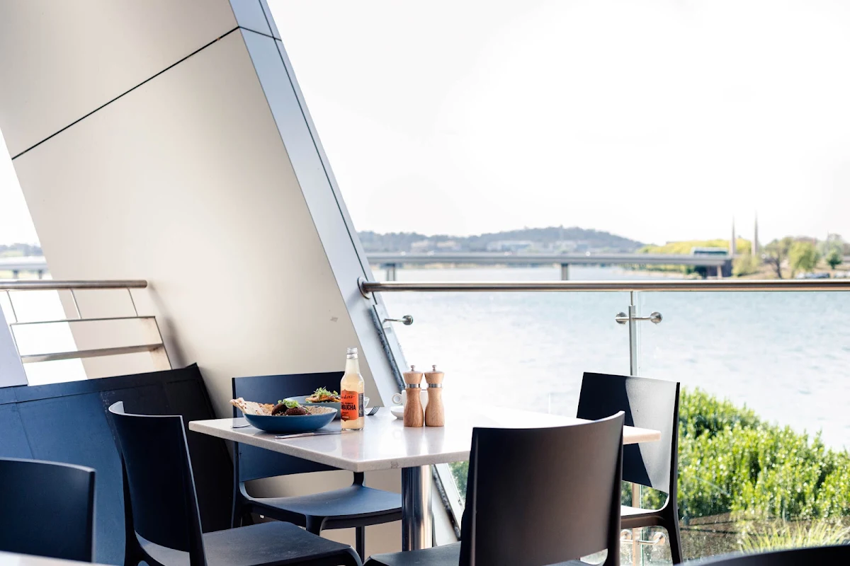 Vibe, The Museum Cafe
