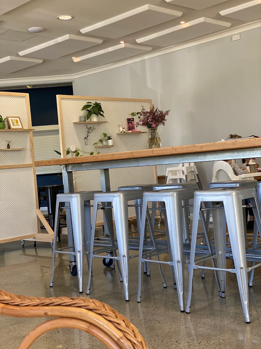 Vibe, Ninety-Nine Coffee + Bagels