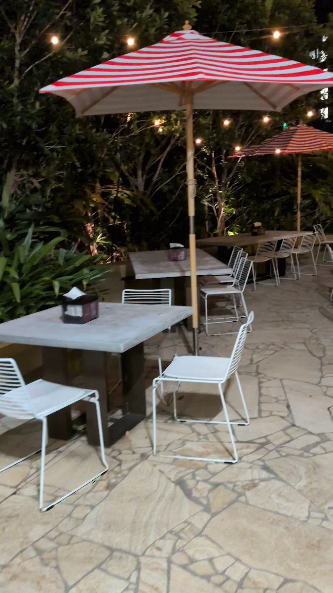 Vibe, Baretto Pizza