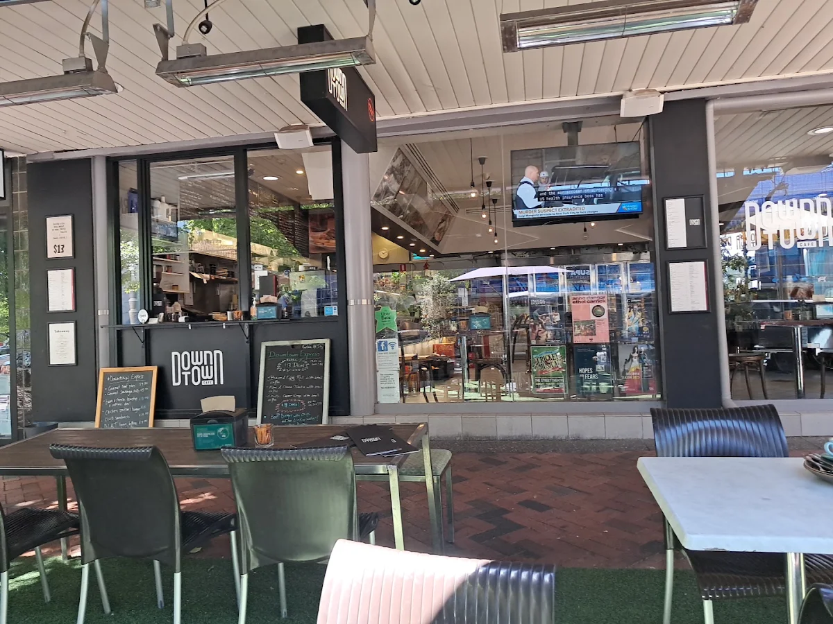 Vibe, Downtown Cafe
