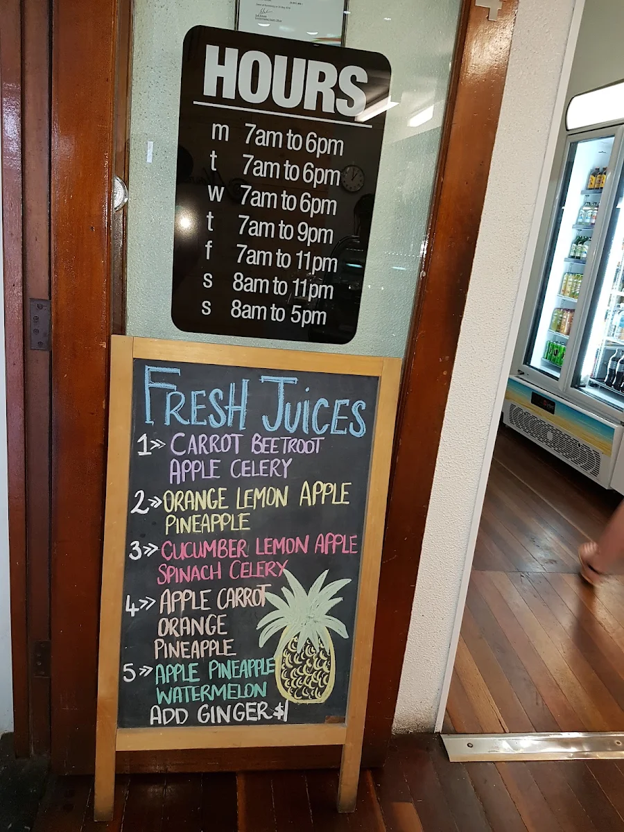 Menu, Alowishus Delicious