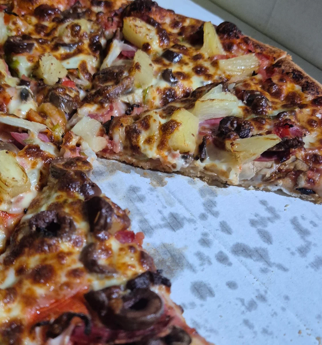 Food & drink, Luna Pizza