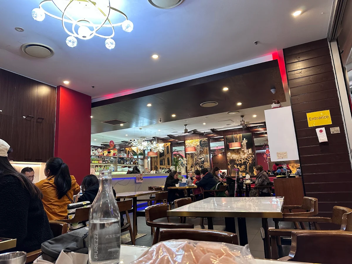 Vibe, Fast Wok