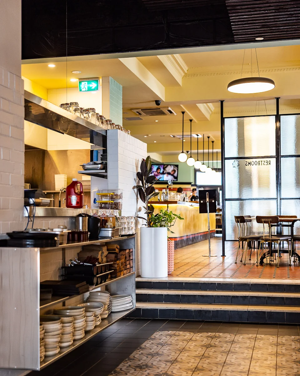 Vibe, The Annandale Hotel