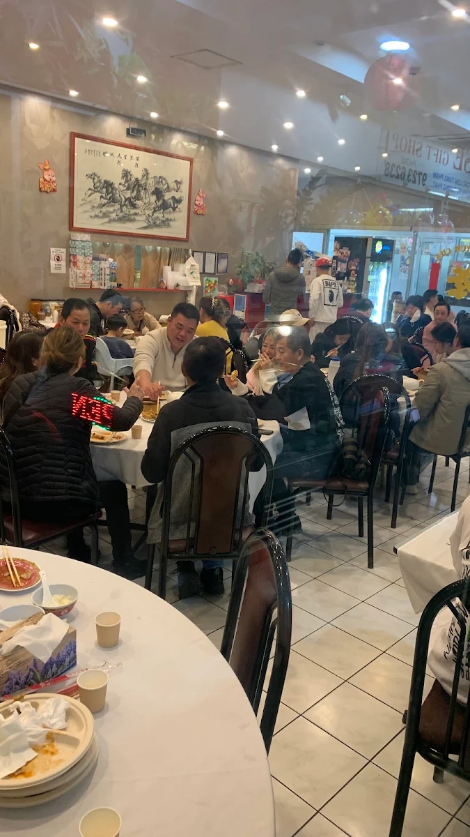 Vibe, Fortune8 Chinese Restaurant