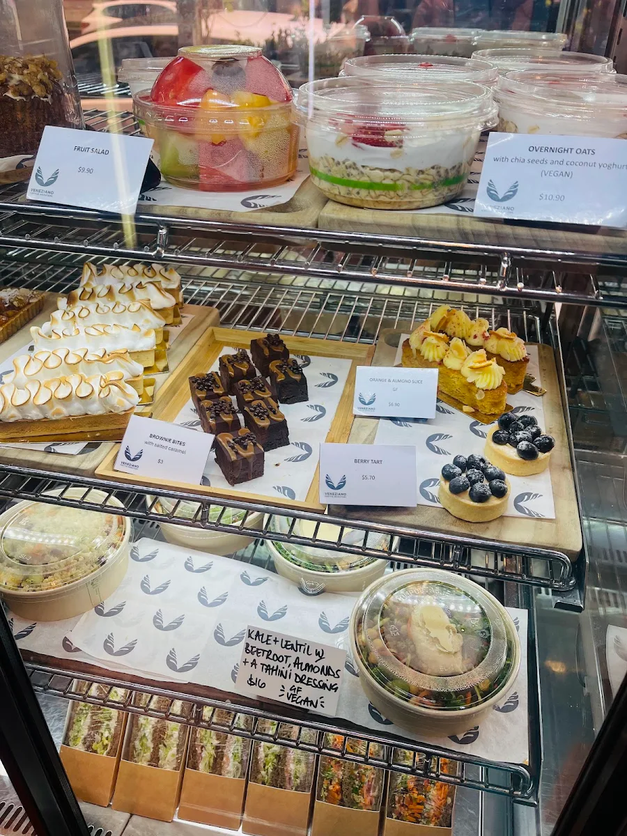 Vibe, Veneziano Coffee