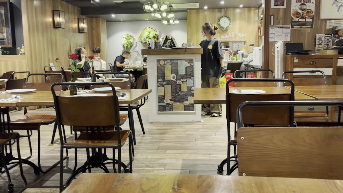 Vibe, Spoonful Thai Cuisine Beecroft