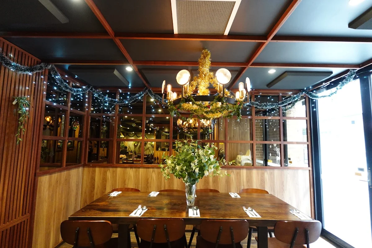 Vibe, Spoonful Thai Cuisine Beecroft
