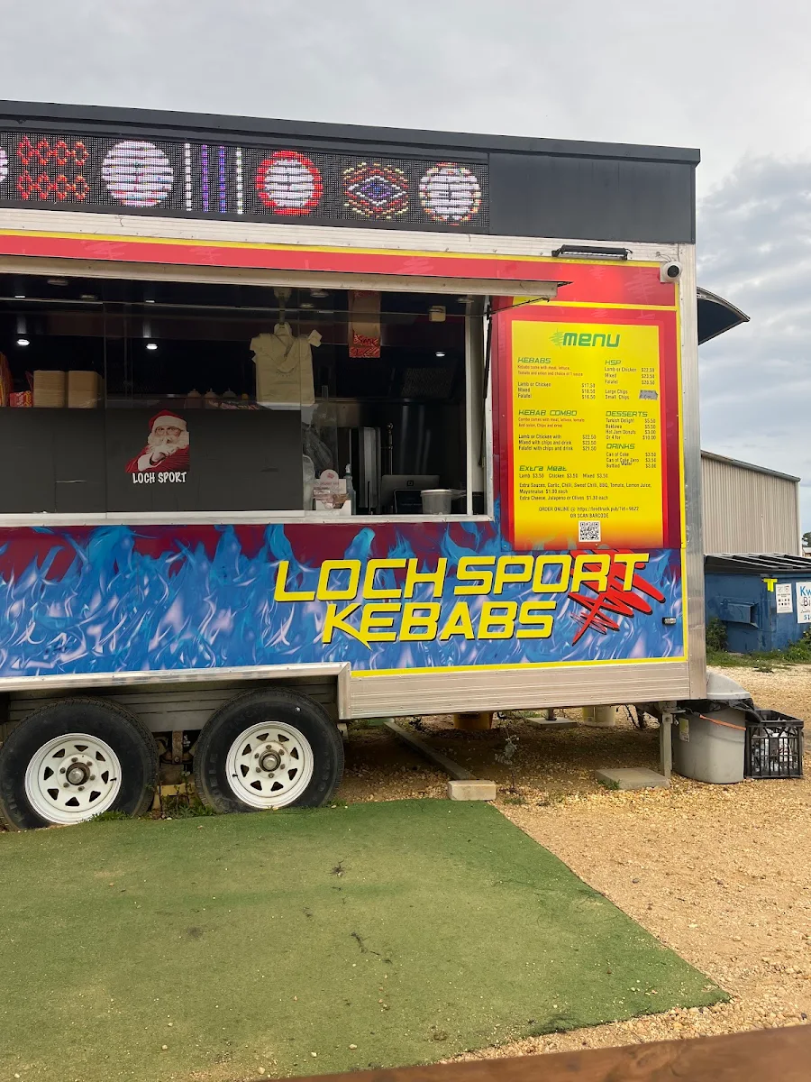 Menu, Loch Sport Kebabs