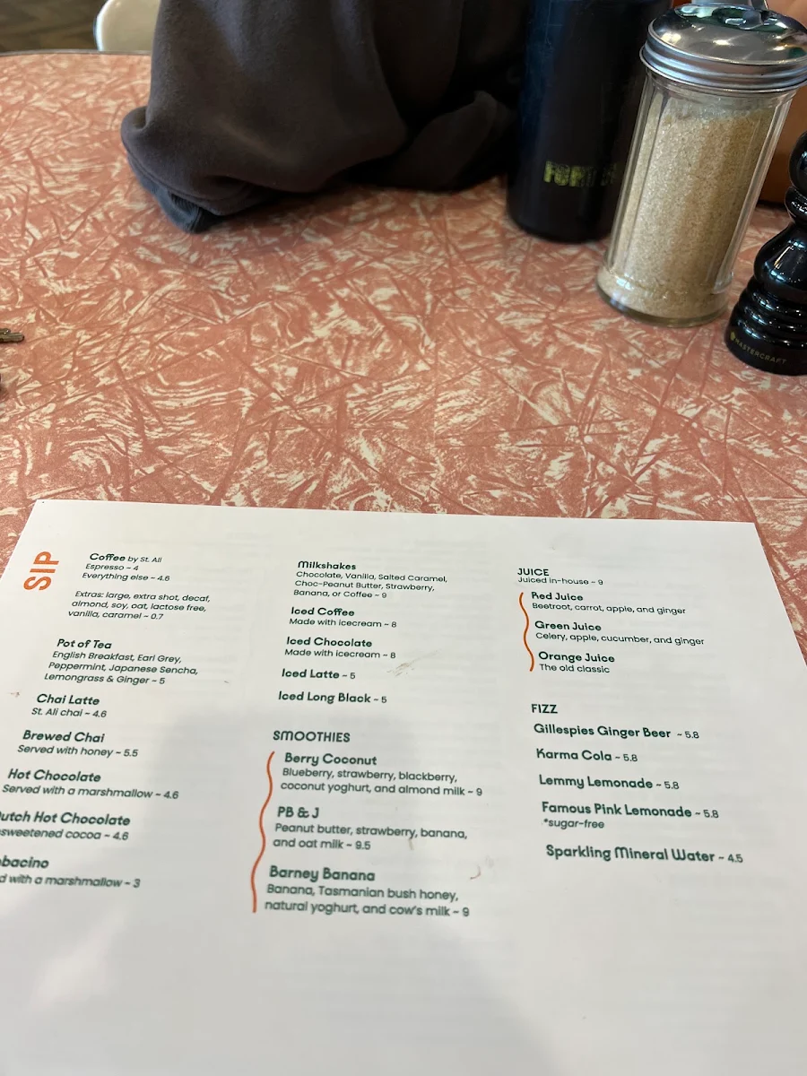Menu, Madame Clarke’s