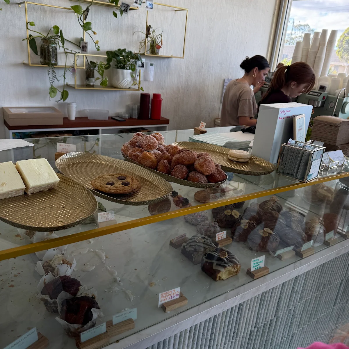Vibe, Charlie Bakery Grovedale